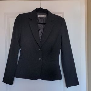 Tahari black blazer
